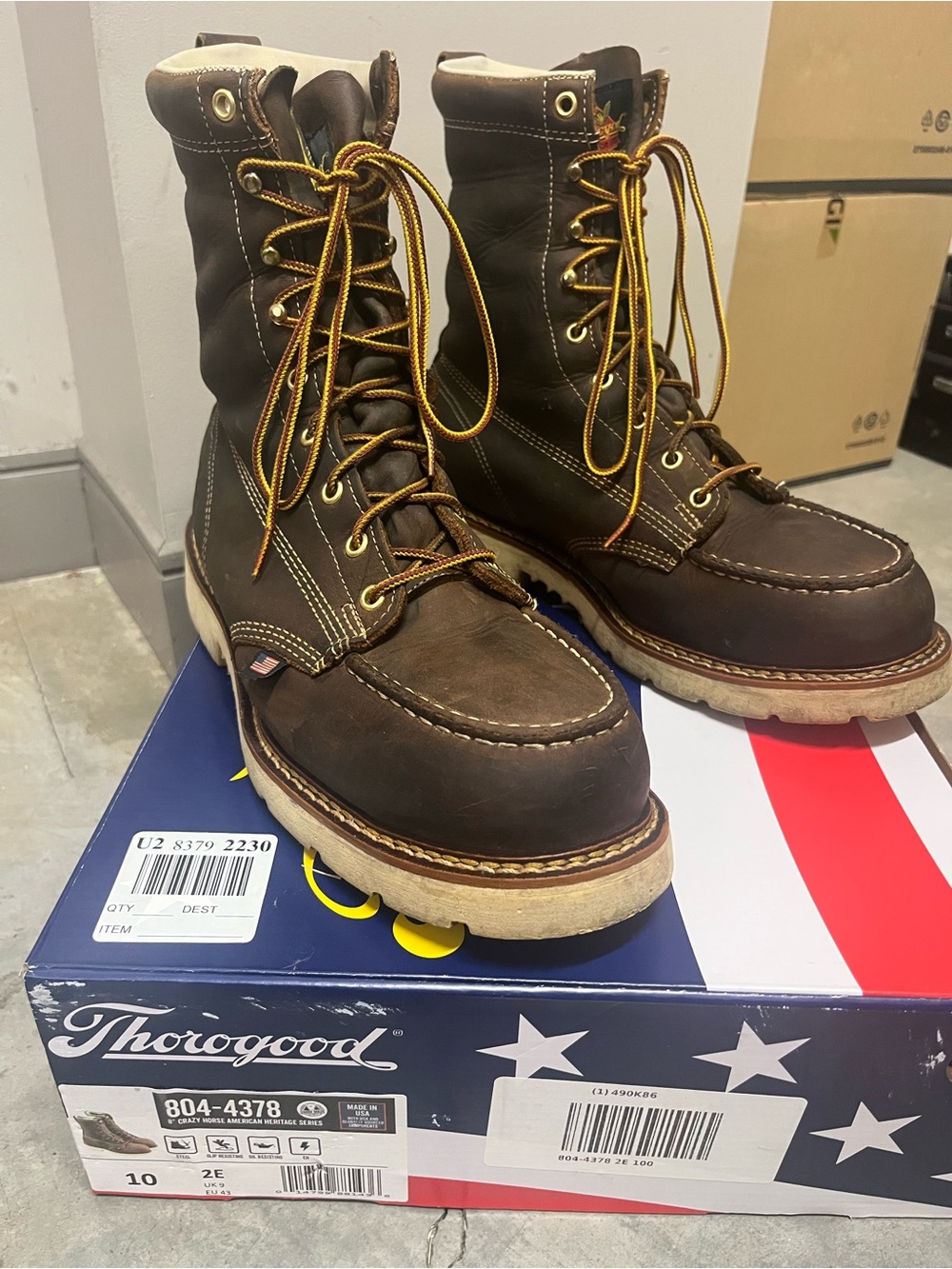Thorogood Men’s Brown Moc Toe Work Boots - Picture 1 of 6